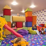 Отель славский 3*