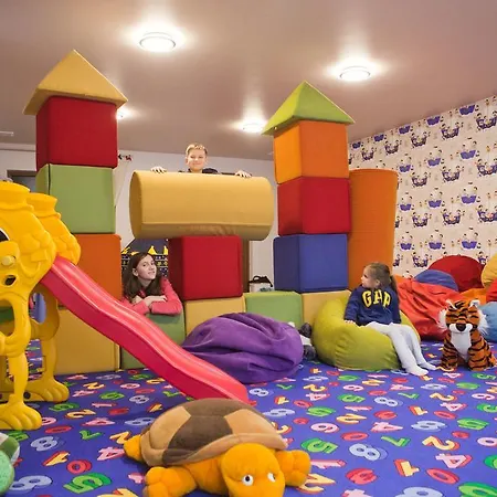 Hotel Pansionat Slavskiy 3*